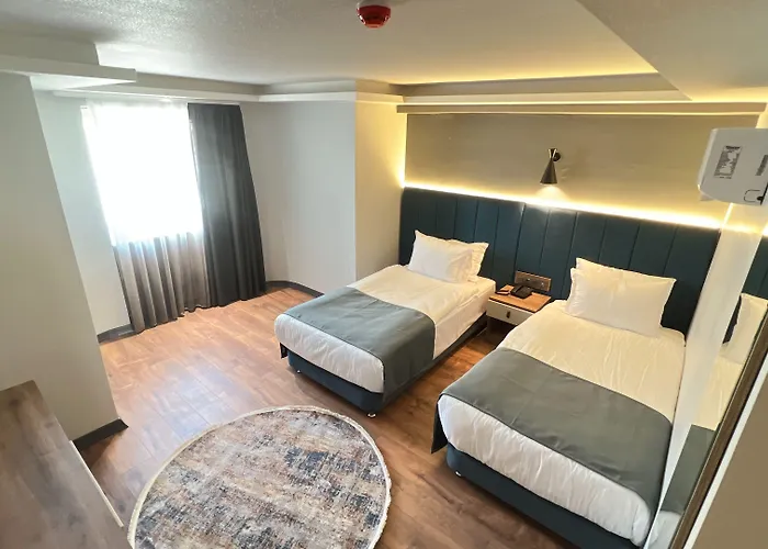 Nira Boutique Otel 4*