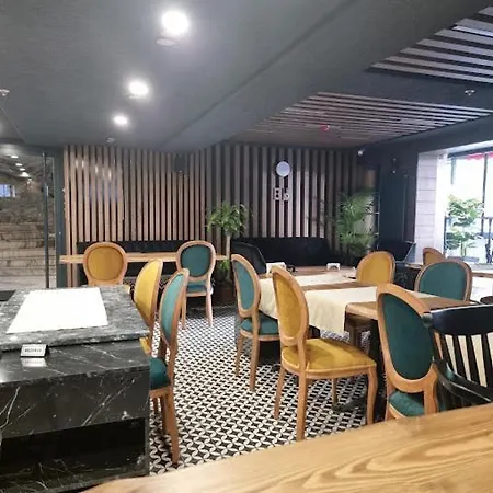 Nira Boutique 酒店